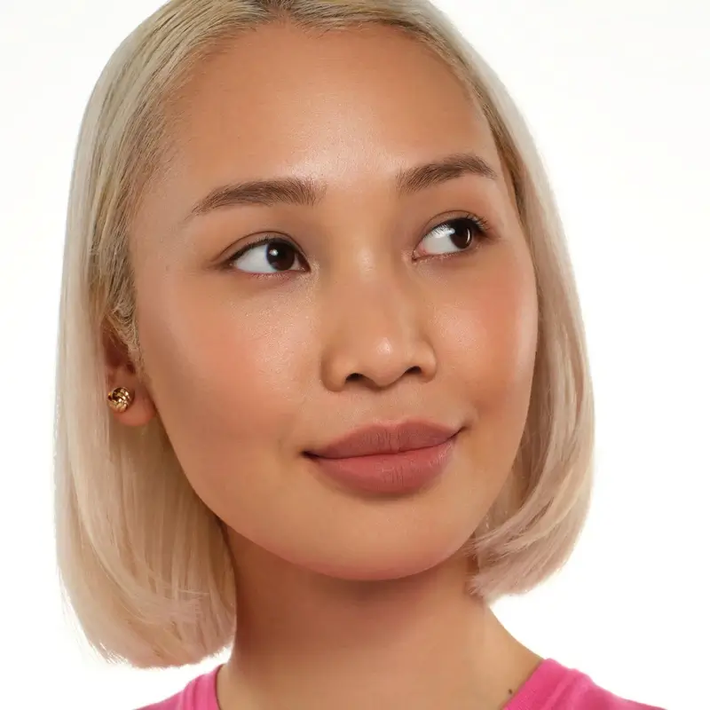 Essence Creamy Matte Lipstick Blur Soufflé 02, 3.6 ml - Image 6