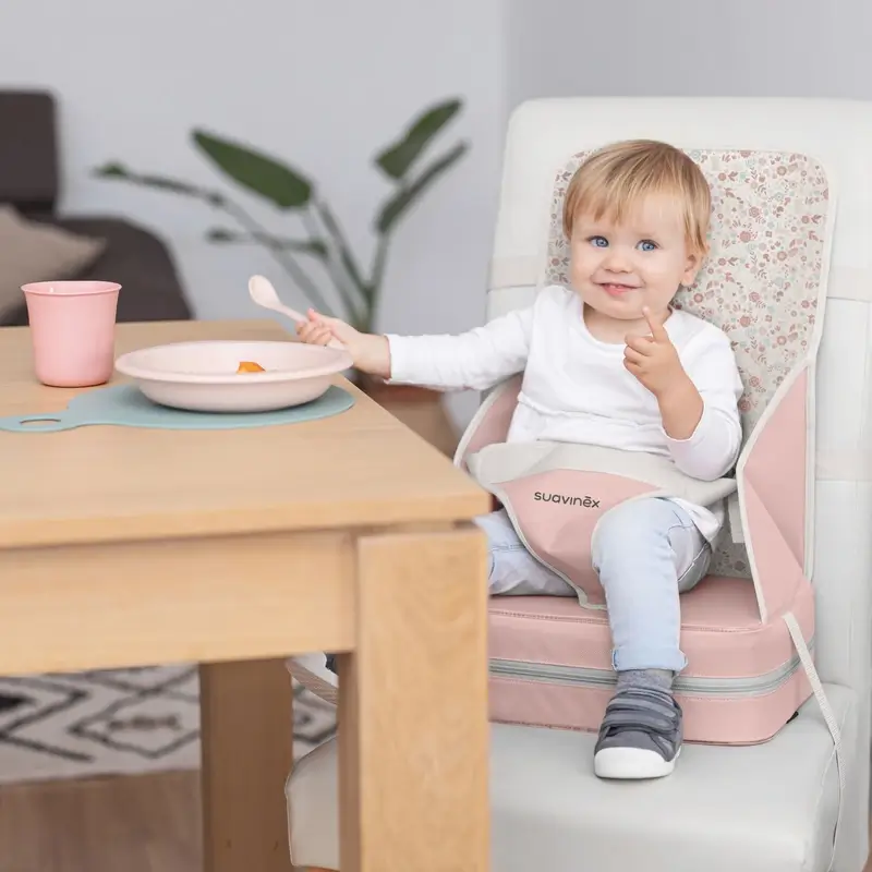 Suavinex Portable High Chair +6 Months, Pink - Image 3