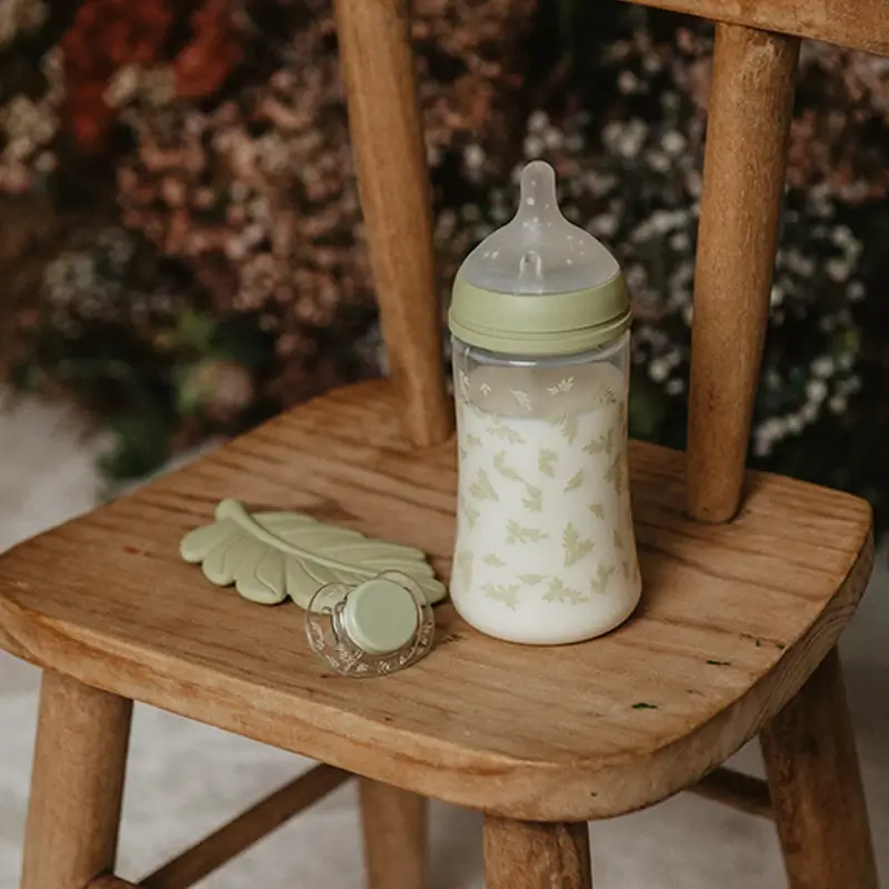 Suavinex Teether Silicone Leaf Teether, Poetry Green - Image 3